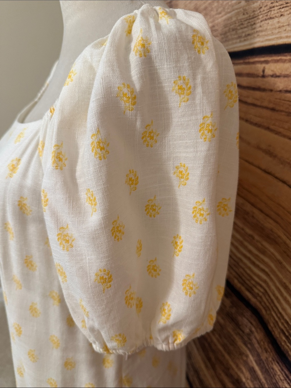 LC Lauren Conrad White Midi Dress with Yellow Floral Print and Puff Sleeves - Picture 6 of 9